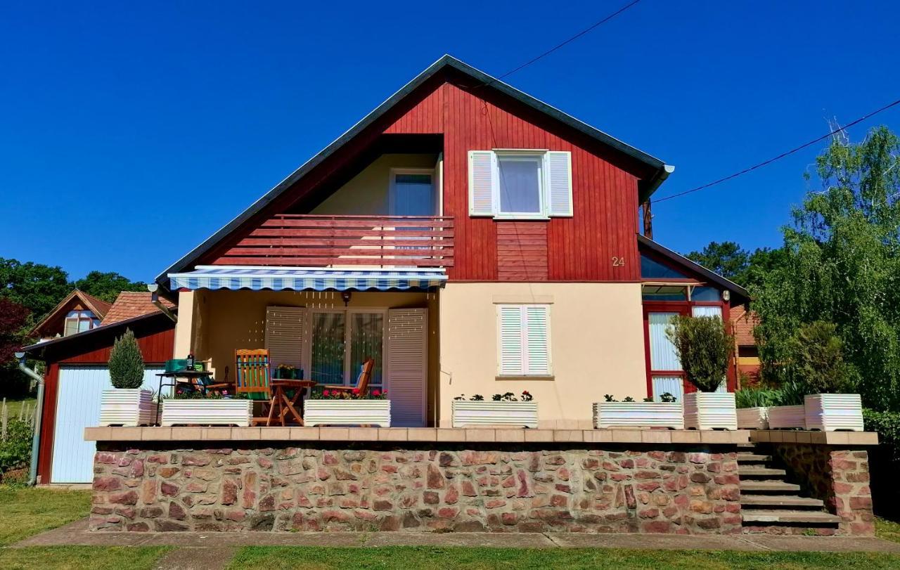 Villa Felicia Balatonszepezd Eksteriør billede